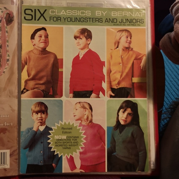 Vintage Knitting Pattern File Book with Patterns w Room for Additional Patterns - Picture 7 of 13